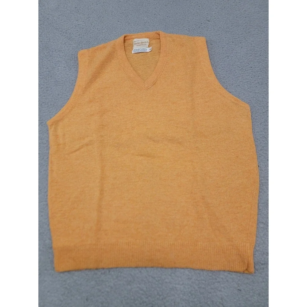 Vintage Brian MacNeil Sweater Vest Mens Medium Orange Lambswool Blend V Neck 80s